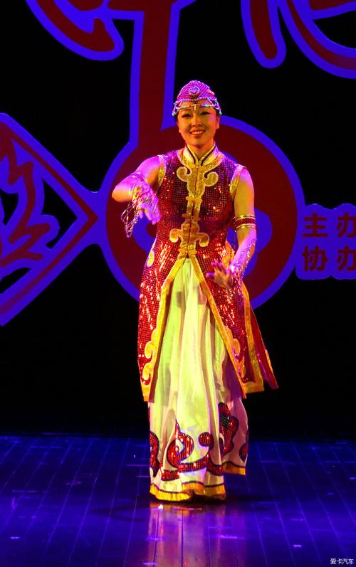 独舞《鸿雁》