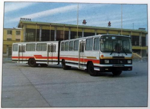 辽宁丹东黄海汽车,追忆这个70岁志愿军老兵曾经的辉煌与落寞