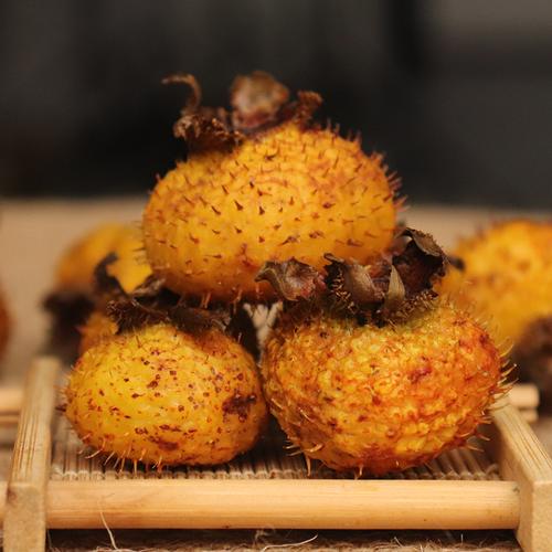 热销刺梨果新鲜_贵州特产刺梨鲜果野生刺梨新鲜刺梨榨汁泡酒水果产地