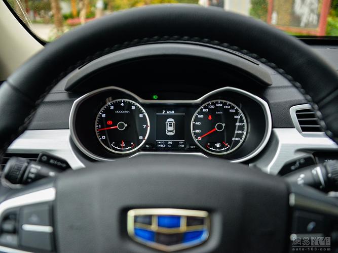 吉利博越 2016款 2.0l mt智尚型--仪表盘 / 132