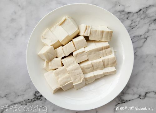 豆腐这样吃,做法简单,入口香滑,好吃下饭,常吃还能补钙