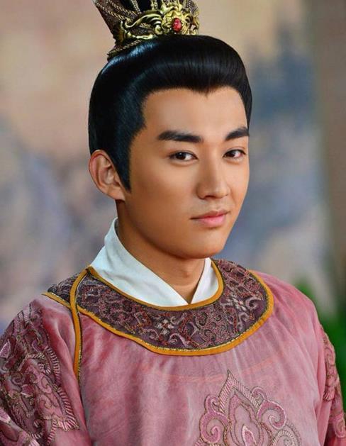 《天乩》里帅气妖帝狂圈粉,他还演过痴情吴应麒,邪魅武三思