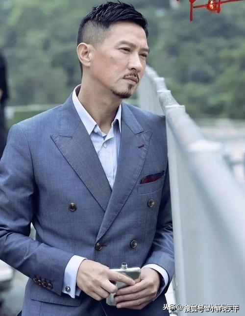演技派型男,男人味十足,只是太低调很少参加宣传,一直不侣不火.