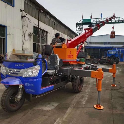 三轮吊车 5吨三轮随车吊 吊车起重机五征底盘三轮吊