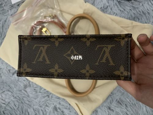 lv风琴包_路易威登怎么样_风琴包_杭州攻略_lv_时尚