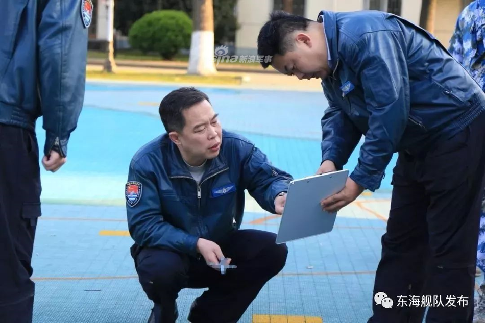 一分钟让你开眼!东海舰队航空兵苏30战机御海巡疆