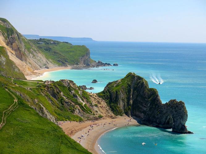 lulworth cove