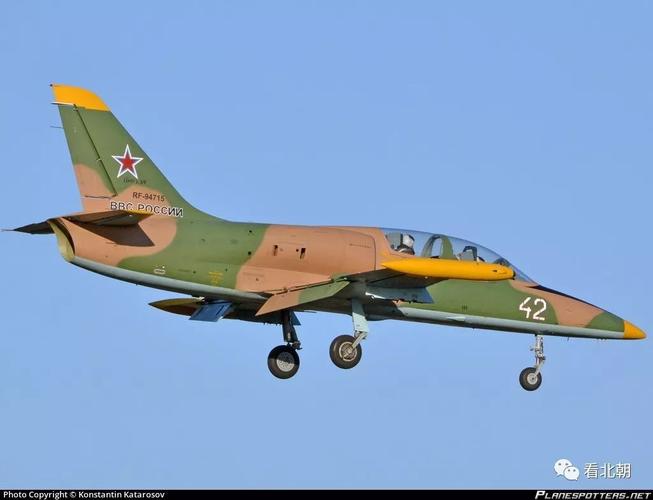 世界上第三成功的喷气式教练机!各国aero l-39"信天翁