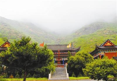 青龙山美景.