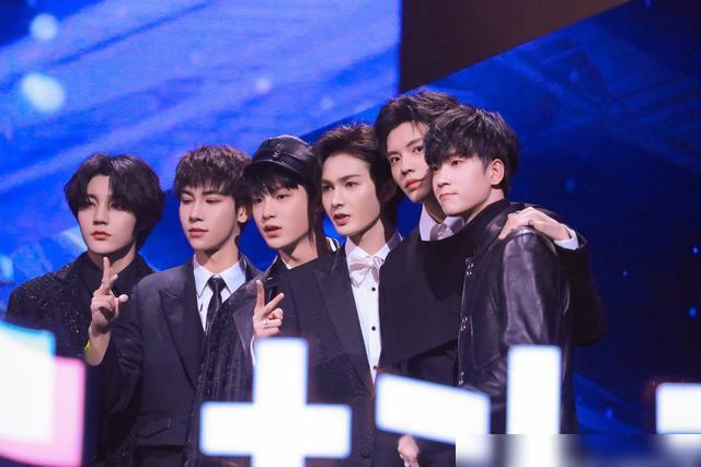 乐华即将开家族演唱会乐华七子又要合体了