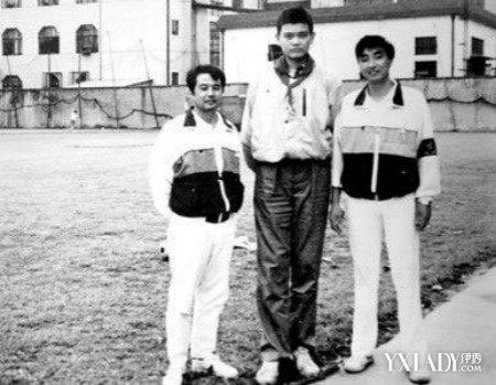 【图】姚明小时候照片曝光 笑容憨态可掬