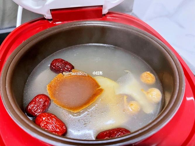 虎乳菌润肺汤_润肺_电饭煲_排骨_瘦腿_医疗健康_养生