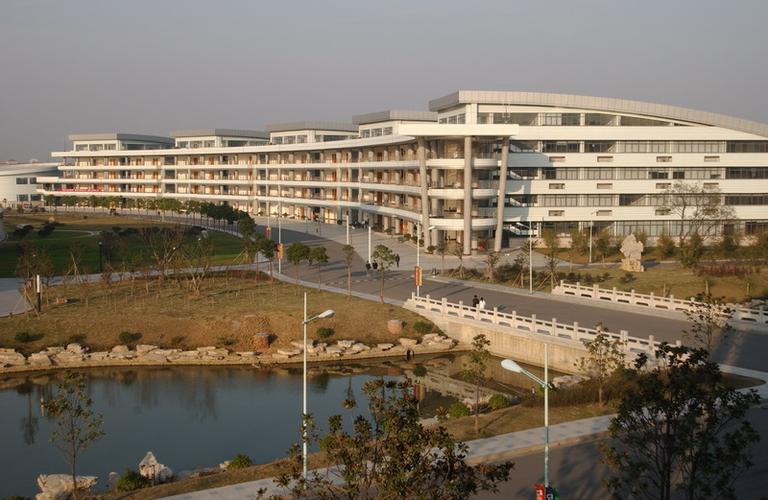 常州信息职业技术学院---校友网