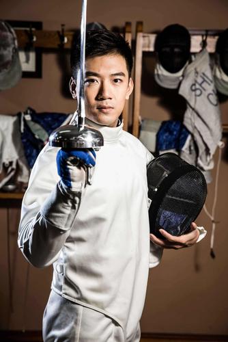 尤宁图片 央视主持人尤宁图片