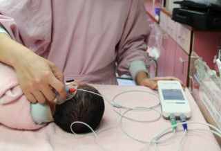 婴儿出生三个月 把握听力筛检黄金期