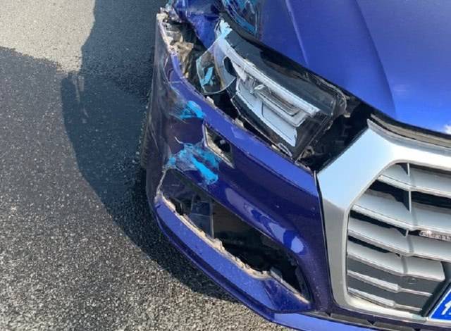 奥迪q5l提车三个月被撞,车友:修好也是"事故车"了_手机搜狐网