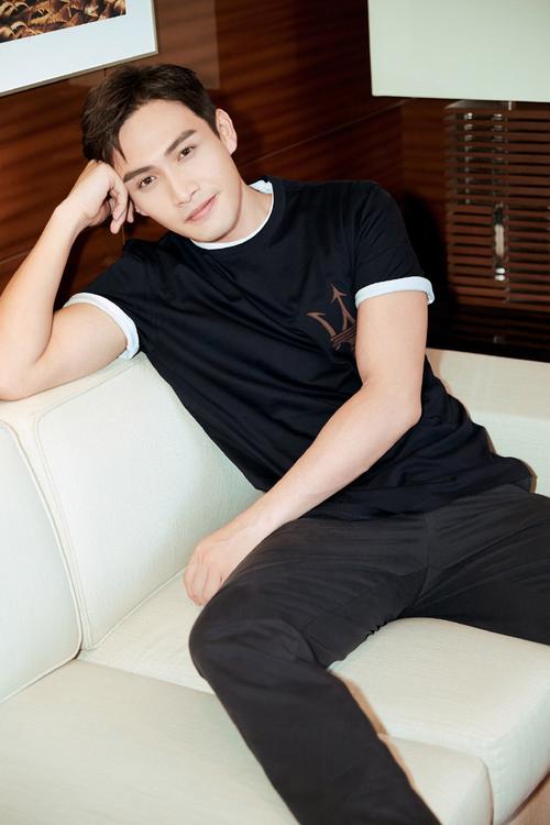 183/出生地:江苏无锡/出生日期:1992-01-19职业:,演员,[独家]张彬彬