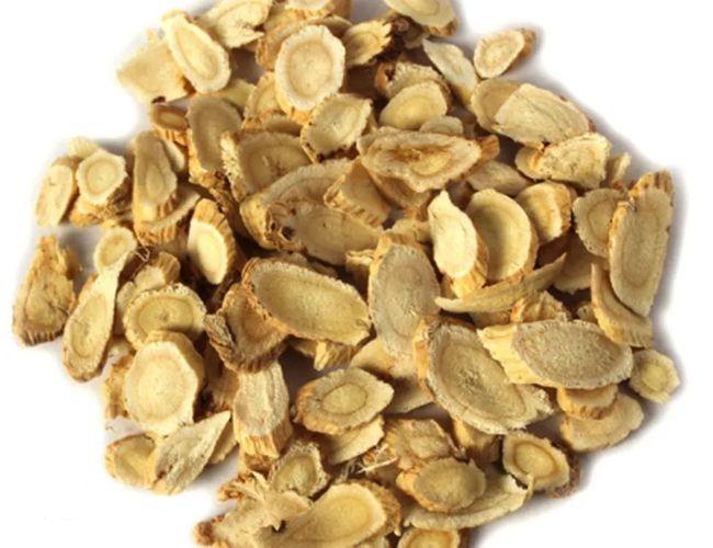 黄芩根提取物:大牌同款成分-胀甘草根提取物德国百年科研护肤品牌