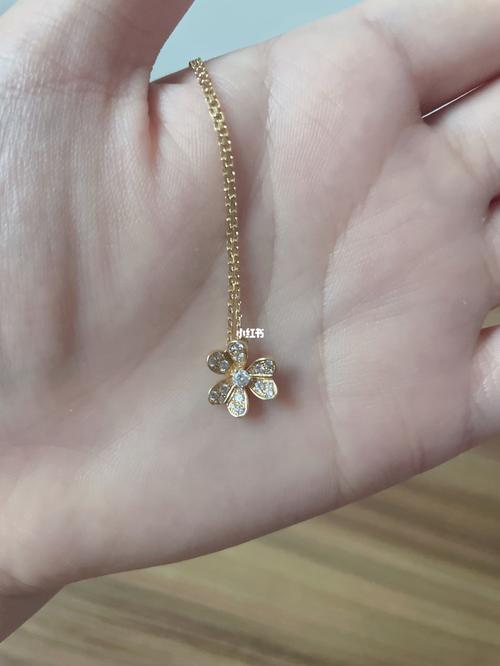 梵克雅宝三叶草_三叶草怎么样_梵克雅宝怎么样_时尚