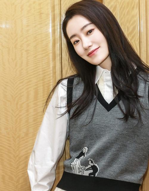 从"命贱"的小演员变成红遍中国的大咖,张小斐用了十几年,这也很好地