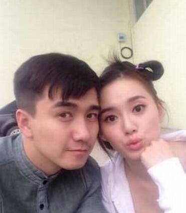 翟天临删光与女友江铠同恩爱微博