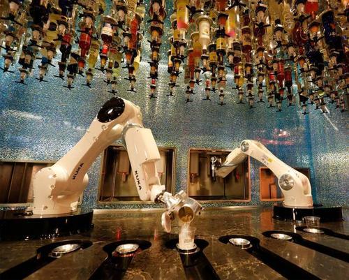 拉斯维加斯机器人创意酒吧体验!