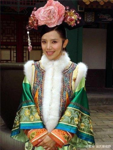 后宫佳丽三千,勾心斗角常现,谁能笑到最后,且看甄嬛传