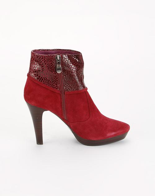 枣红色印纹高跟靴