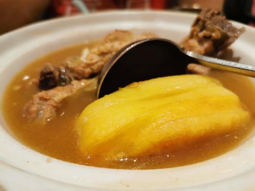 【今日份海龟汤】(都已破案) six 第6题