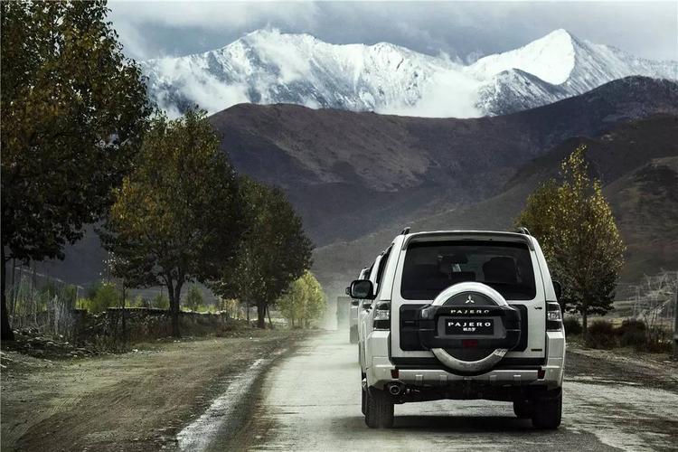 山猫巡林第四代帕杰罗试驾