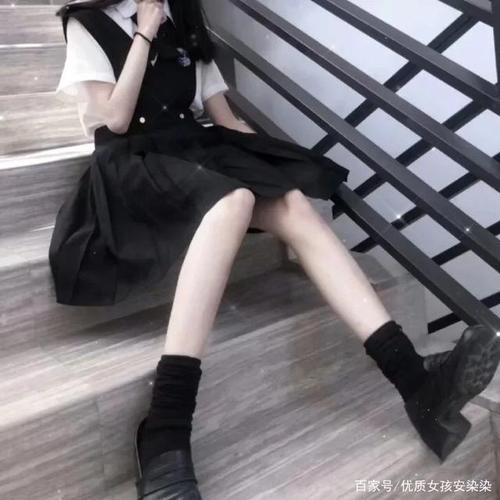 真人高冷御姐头像(图源网络,侵删)