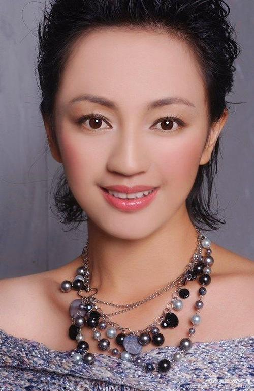 罗海琼46(演员,丈夫费麒)