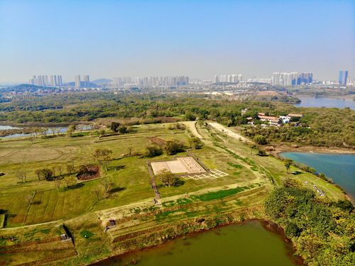 盘龙城遗址公园