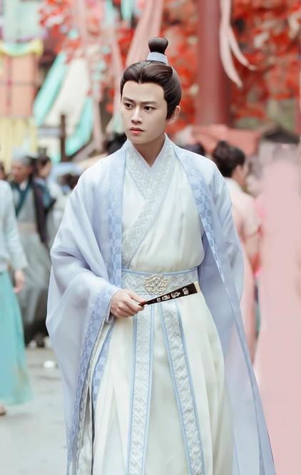 任嘉伦的封神之作锦衣之下里被神还原的剧情堪称古偶之光2