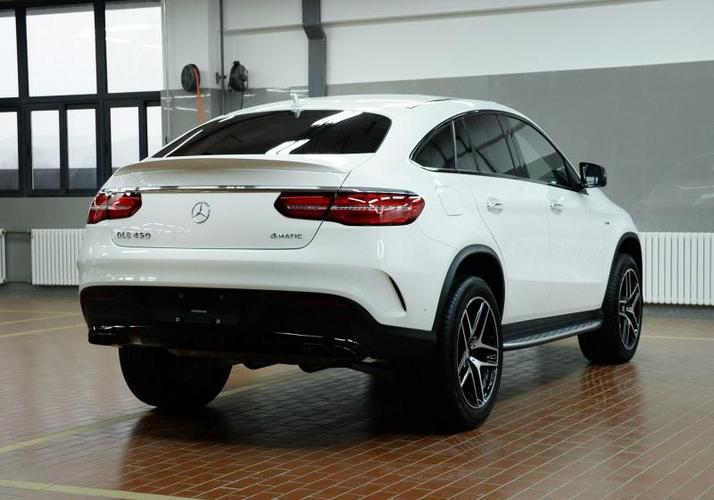 pagedown键直接翻页 奔驰gle级 _2017款 gle 450 amg 4matic 轿跑suv