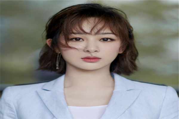 中国十大90后知名女星谭松韵上榜她获得影后封号