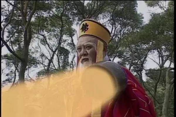 从乔任梁,到姚贝娜,再到乾德门,明星遗体遭偷拍还要无耻多久?