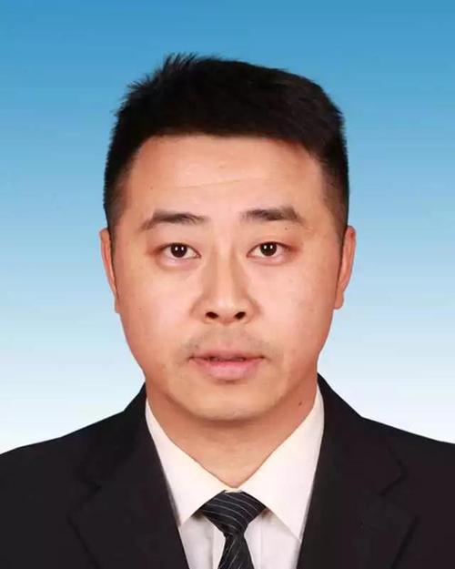  /p> p>现任浙江省杭州市上城区委副书记,代区长. /p>