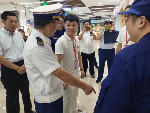 2019-09-27 江西省消防总队领导一行莅临盛百客超市指导工作