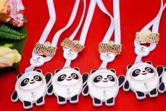 2022年冬奥会冰墩墩如意宝挂坠