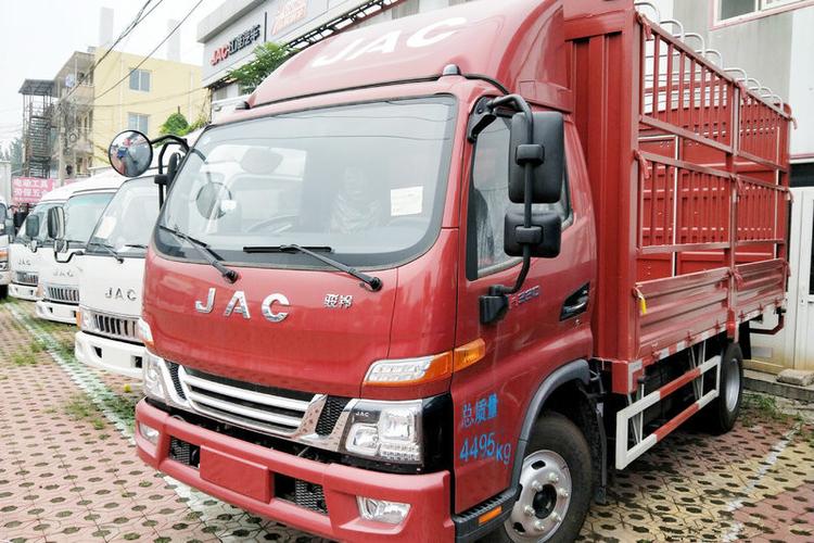 例如:牵引车和牵引车,载货车和载货车 江淮 骏铃v6 130马力 4