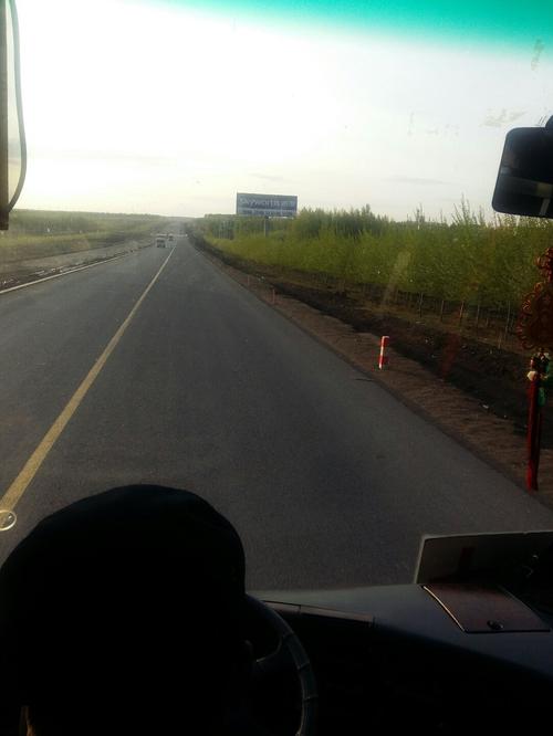 黑龙江省绥化市青冈县202国道