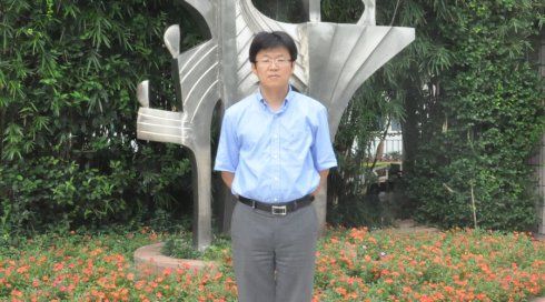 何强:每个孩子都有一片适合自己的天空