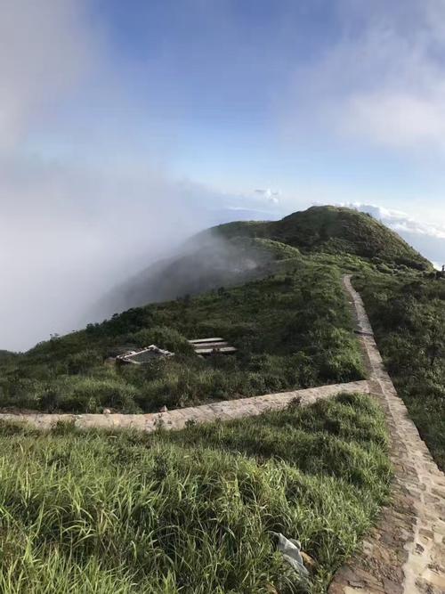 7月22日23日丰顺铜鼓峰露营看日出二日游288元