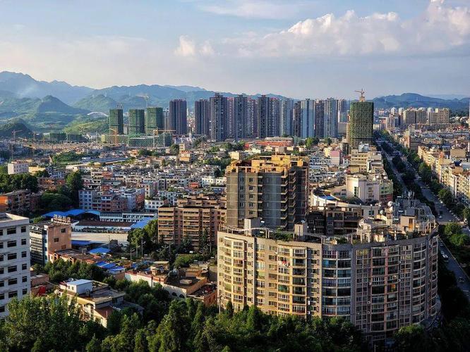 一百双千!贵阳清镇将加快建设百万人口区域中心城市