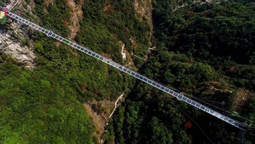宁海县,玻璃栈道,梁皇山,前童古镇,玻璃桥,山谷