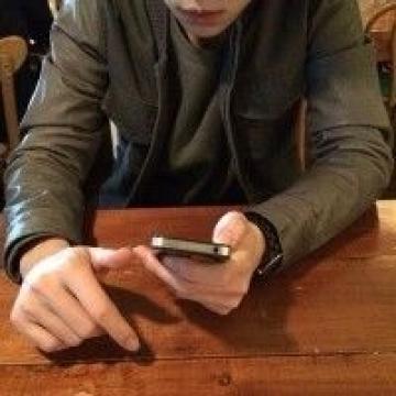 文雅绅士,男生头像图片-回车桌面