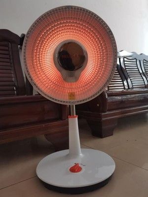 小太阳取暖器家用立式电热扇台式烤火炉台式烤火器电暖器