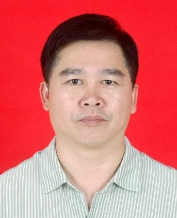 1992年3月加入中国共产党,现任五华县县水务局党组书记,局长