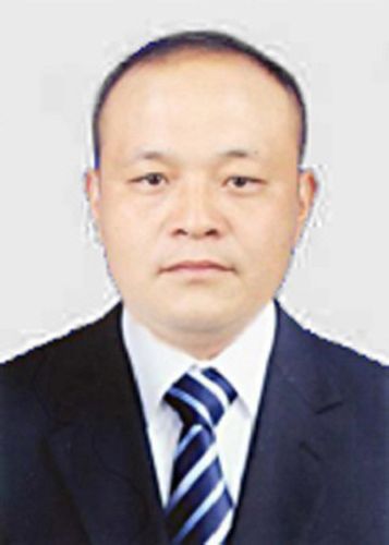 性别:男 政治面貌:中共党员 单位: 泗洪双沟镇雪二新村党委书记 编号